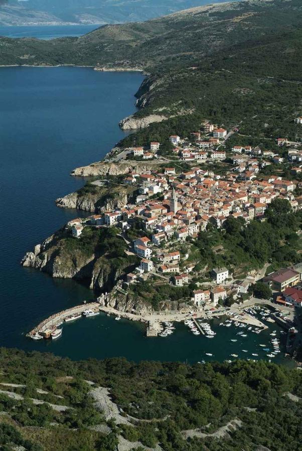 Apartment in Vrbnik/Insel Krk 13614 Exterior foto